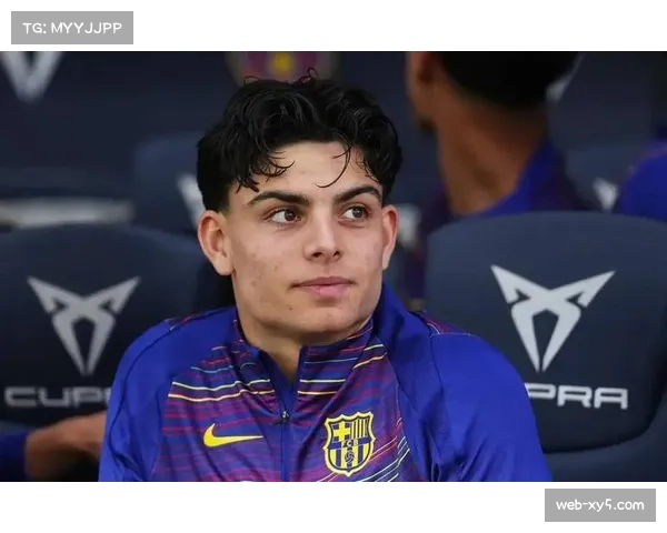 巴萨公布比赛大名单,多名年轻球员入选,哈维称将给新人机会